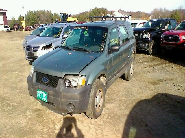 1FMYU02ZX5KA47109 - 2005 FORD ESCAPE XLS GREEN photo 2