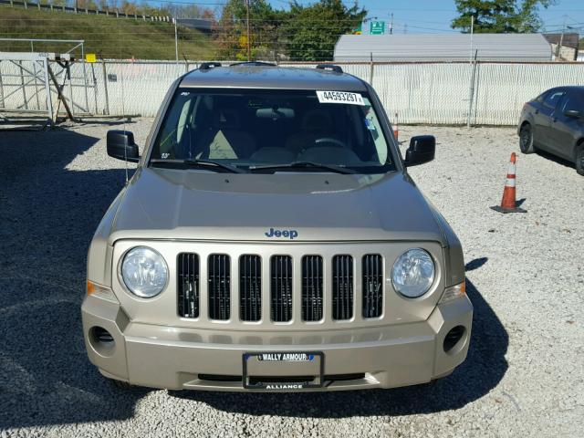 1J4FF28B39D152591 - 2009 JEEP PATRIOT SP GOLD photo 9