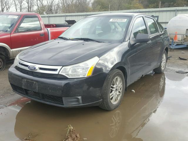 1FAHP35N69W206699 - 2009 FORD FOCUS SE BLACK photo 2