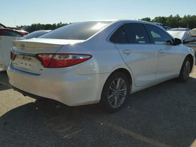 4T1BF1FK7GU128840 - 2016 TOYOTA CAMRY LE WHITE photo 4