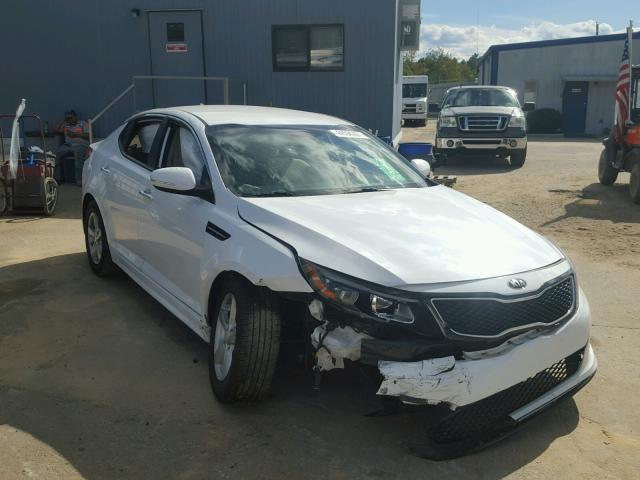 5XXGM4A74FG358215 - 2015 KIA OPTIMA LX WHITE photo 1