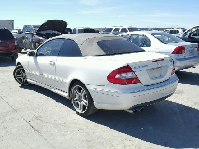 WDBTK72FX8T089683 - 2008 MERCEDES-BENZ CLK 550 WHITE photo 3