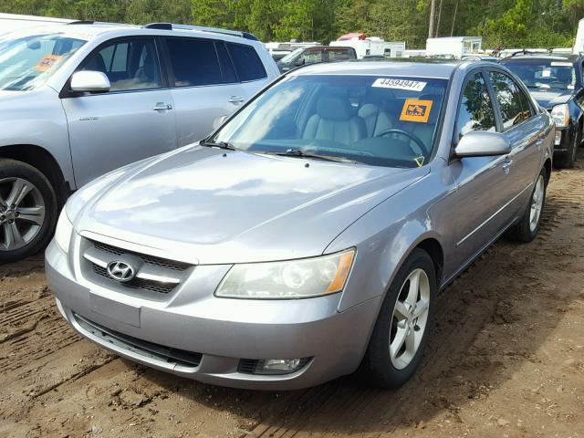 5NPEU46F98H359617 - 2008 HYUNDAI SONATA BLUE photo 2