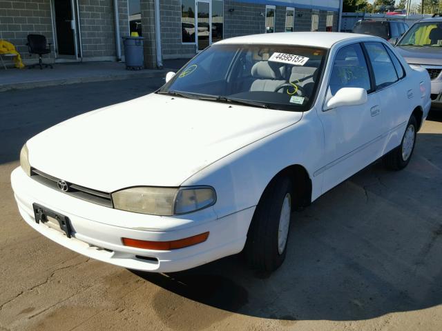 JT2SK12E8R0219148 - 1994 TOYOTA CAMRY LE WHITE photo 2