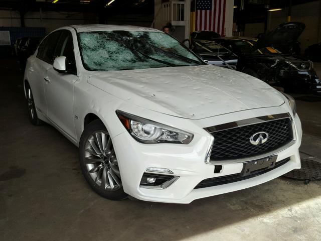 JN1EV7AP2JM357978 - 2018 INFINITI Q50 LUXE WHITE photo 1