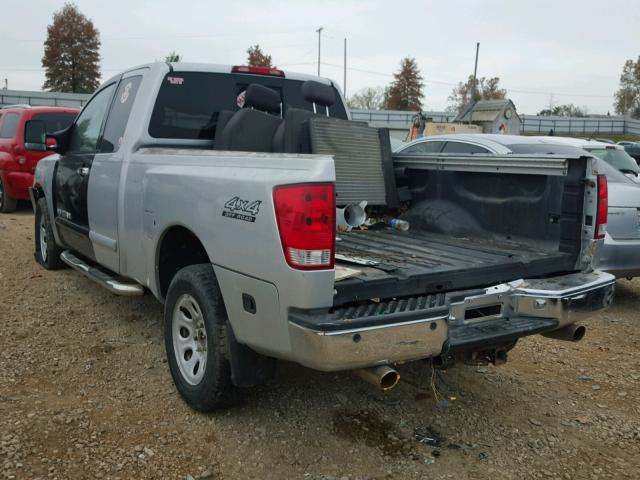 1N6BA06B76N505041 - 2006 NISSAN TITAN XE SILVER photo 3