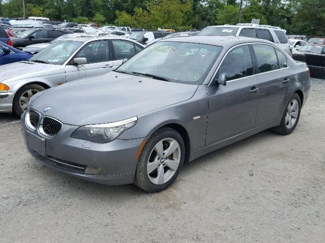 WBANV13568CZ52190 - 2008 BMW 528 XI GRAY photo 2