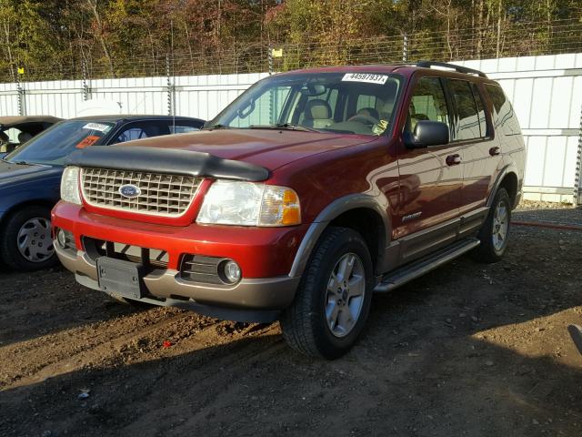 1FMDU74W84ZA66158 - 2004 FORD EXPLORER E RED photo 2