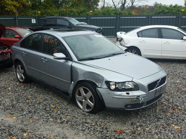 YV1MH682662209060 - 2006 VOLVO S40 SILVER photo 1