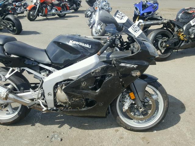 JKAZX4J108A072947 - 2008 KAWASAKI ZX600 J1 BLACK photo 5