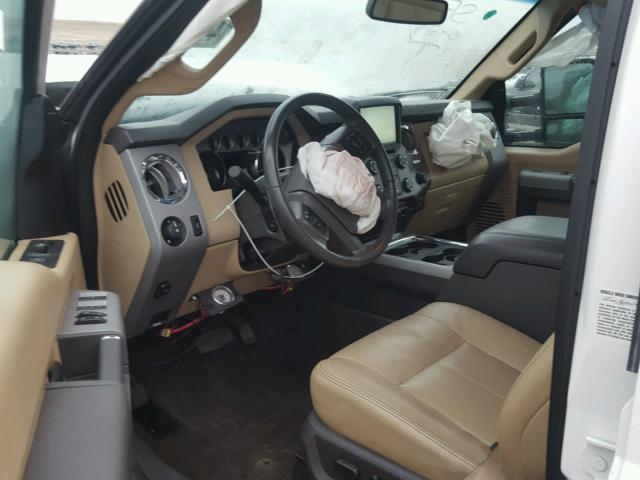 1FT8W3DT7DEB62319 - 2013 FORD F350 SUPER WHITE photo 9