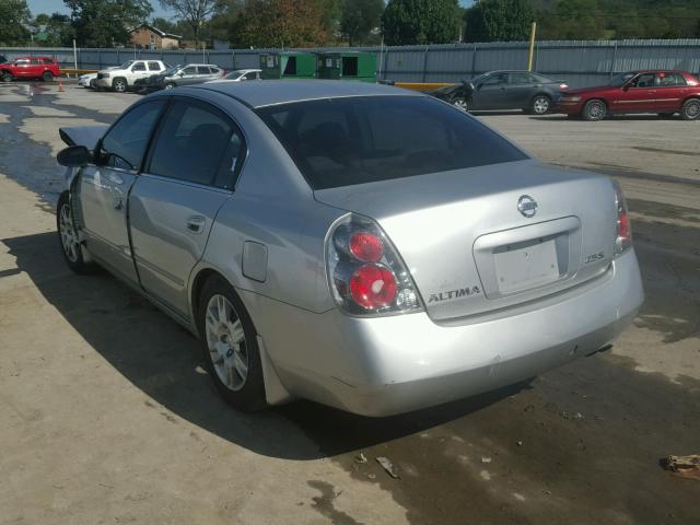 1N4AL11D25C258602 - 2005 NISSAN ALTIMA S SILVER photo 3