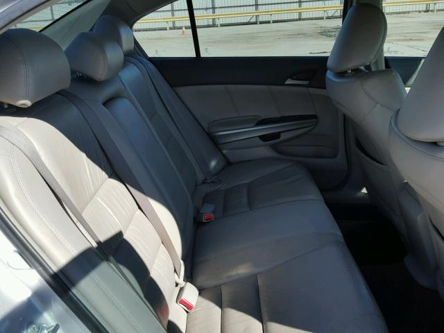 1HGCP36859A013682 - 2009 HONDA ACCORD EXL SILVER photo 6