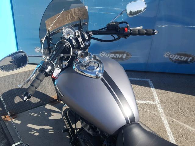 SMT915RNXFT657915 - 2015 TRIUMPH MOTORCYCLE SPEEDMASTE SILVER photo 5