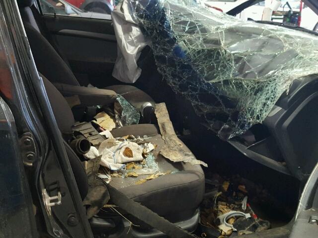 KL1TD66E69B627737 - 2009 CHEVROLET AVEO LS BLACK photo 5