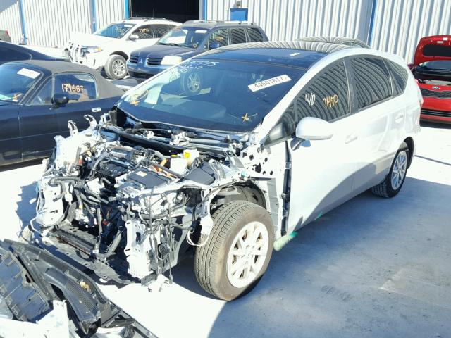 JTDZN3EU4E3309823 - 2014 TOYOTA PRIUS V SILVER photo 2