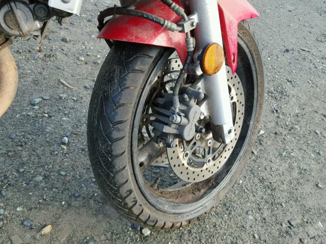 JS1VP53A962100950 - 2006 SUZUKI SV650 RED photo 9