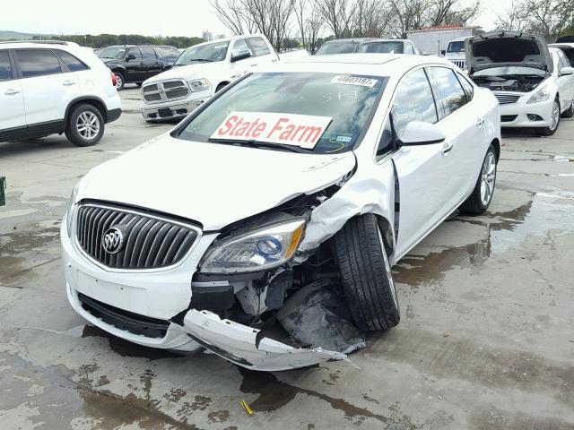 1G4PR5SK9E4182776 - 2014 BUICK VERANO WHITE photo 2