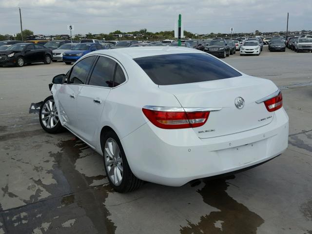 1G4PR5SK9E4182776 - 2014 BUICK VERANO WHITE photo 3