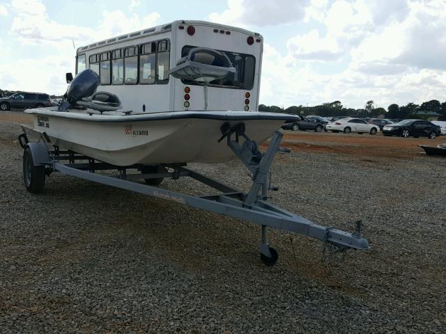 EKHG6492B313 - 2013 CARO SKIFF J16 WHITE photo 1