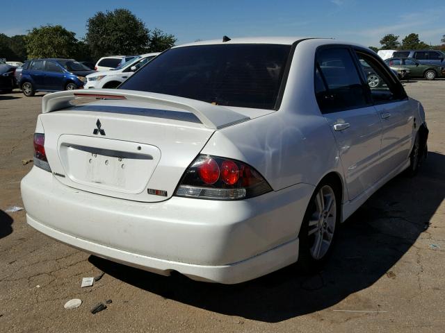 JA3AJ66F04U026322 - 2004 MITSUBISHI LANCER WHITE photo 4