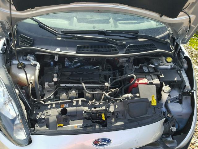 3FADP4BJ3EM169031 - 2014 FORD FIESTA SE SILVER photo 7