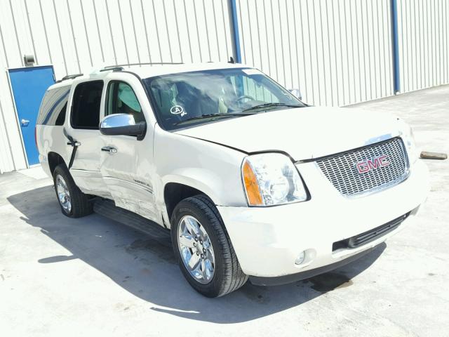 1GKFC36JX9R247185 - 2009 GMC YUKON XL C WHITE photo 1