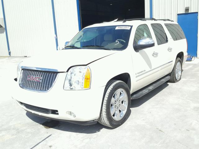 1GKFC36JX9R247185 - 2009 GMC YUKON XL C WHITE photo 2