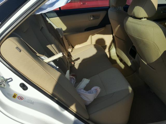 4T1BF1FK4HU285274 - 2017 TOYOTA CAMRY LE WHITE photo 6