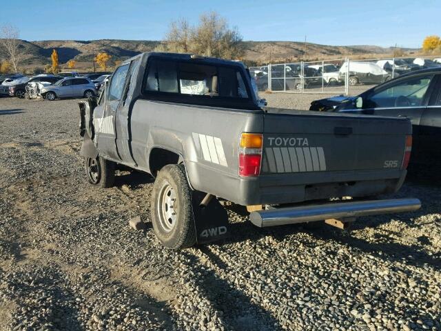 JT4RN66S1E5037671 - 1984 TOYOTA PICKUP GRAY photo 3