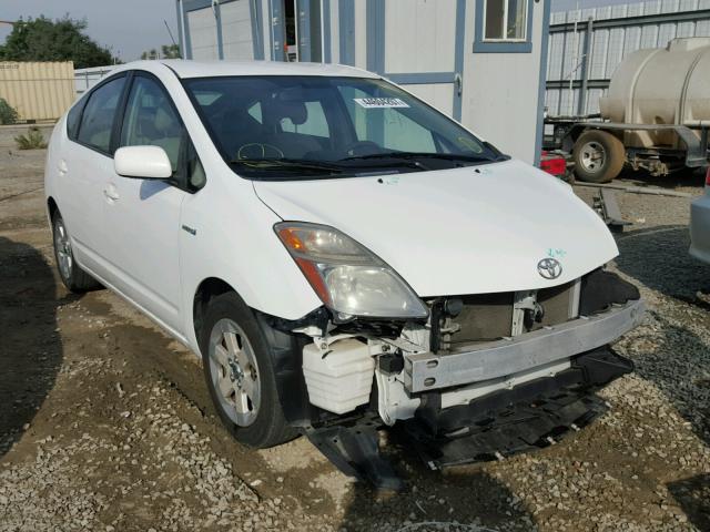 JTDKB20U677643469 - 2007 TOYOTA PRIUS WHITE photo 1