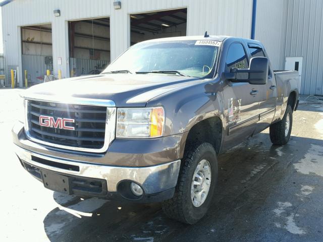 1GTHK23698F107016 - 2008 GMC SIERRA K25 BROWN photo 2