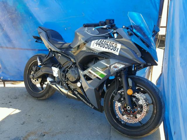 JKAEXEJ18JDA02446 - 2018 KAWASAKI EX650 J 灰色 照片 1