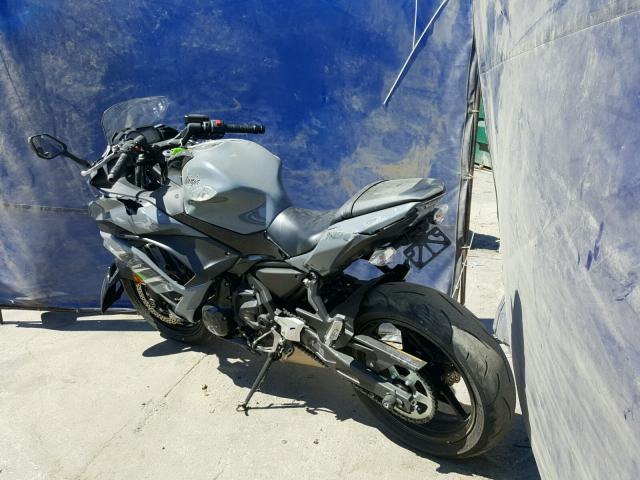 JKAEXEJ18JDA02446 - 2018 KAWASAKI EX650 J 灰色 照片 3