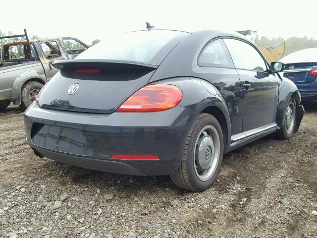 3VWF17ATXFM616509 - 2015 VOLKSWAGEN BEETLE 1.8 BLACK photo 4