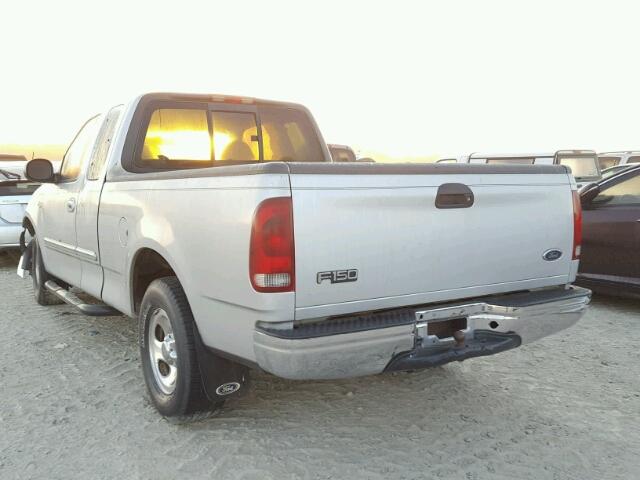 1FTZX17211NA17636 - 2001 FORD F150 SILVER photo 3