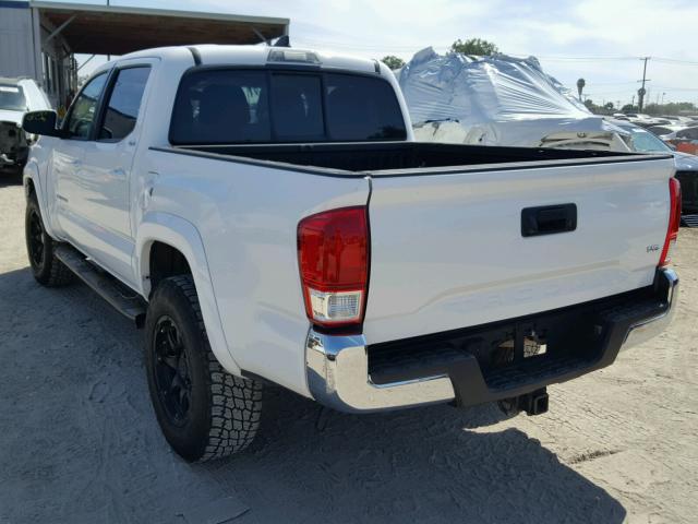 3TMAZ5CN2GM014388 - 2016 TOYOTA TACOMA DOU WHITE photo 3