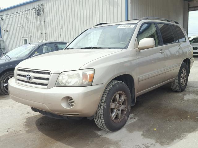 JTEGP21A450048892 - 2005 TOYOTA HIGHLANDER BEIGE photo 2