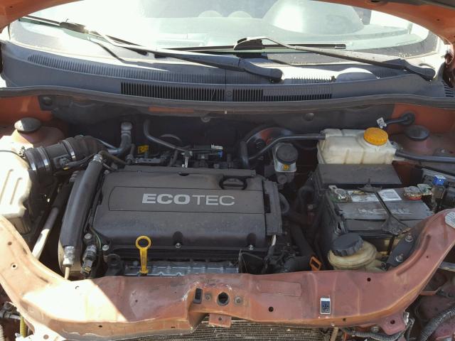 KL1TD6DE5BB255736 - 2011 CHEVROLET AVEO LS BROWN photo 7