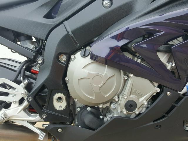 WB10D6008HZ709819 - 2017 BMW S 1000 RR PURPLE photo 7