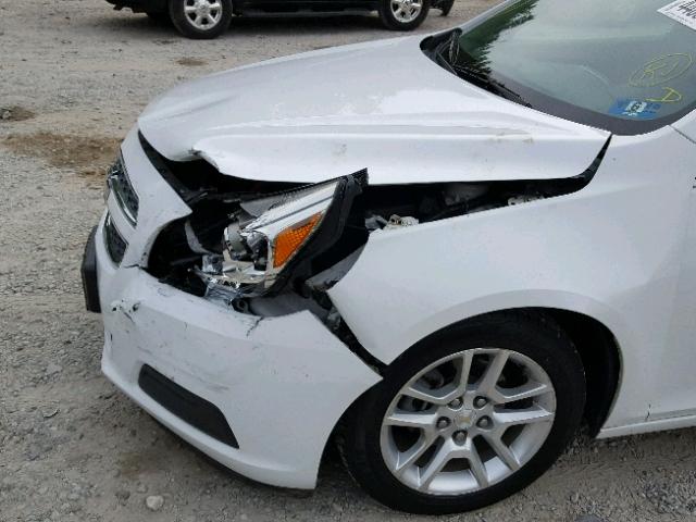 1G11D5RR5DF113218 - 2013 CHEVROLET MALIBU 1LT WHITE photo 10
