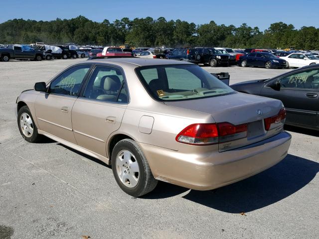 1HGCG16591A016910 - 2001 HONDA ACCORD GOLD photo 3