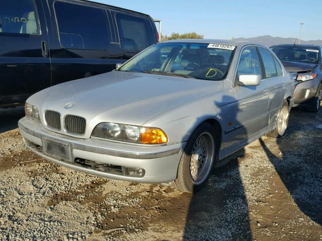 WBADD6325VBW28702 - 1997 BMW 528 I AUTO SILVER photo 2