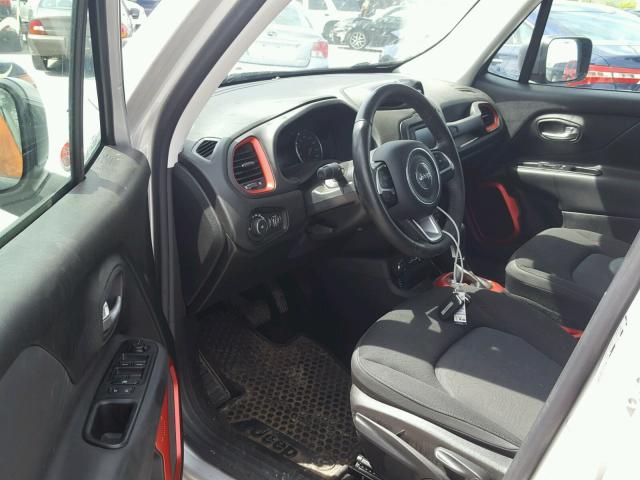 ZACCJBCT0GPC88196 - 2016 JEEP RENEGADE T SILVER photo 9