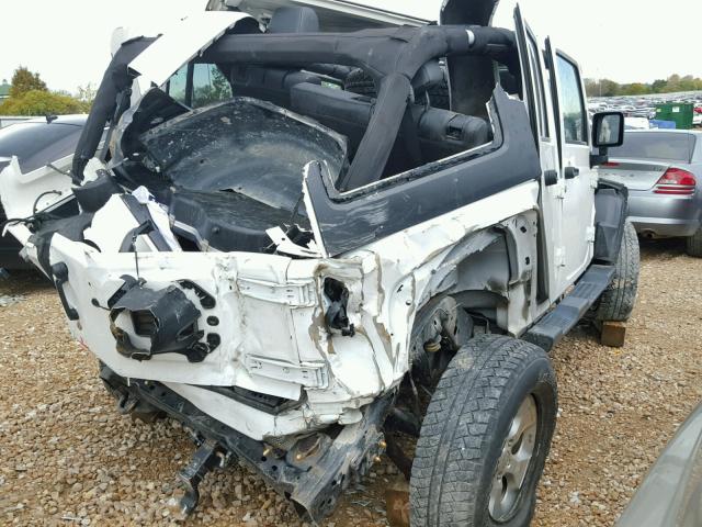 1C4HJWEGXEL205789 - 2014 JEEP WRANGLER U WHITE photo 4