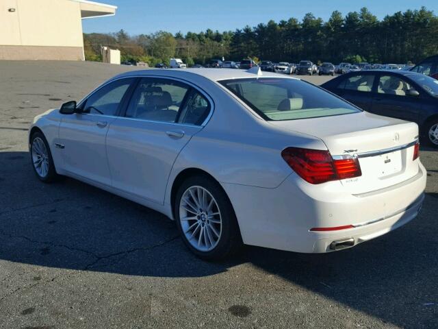 WBAYF8C55ED142249 - 2014 BMW 750 WHITE photo 3