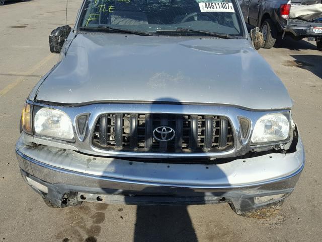 5TEWN72NX2Z052395 - 2002 TOYOTA TACOMA XTR SILVER photo 7