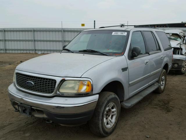 1FMPU16L32LA35381 - 2002 FORD EXPEDITION SILVER photo 2