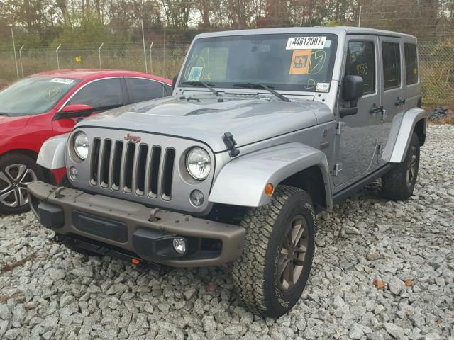 1C4BJWEG7GL344688 - 2016 JEEP WRANGLER U SILVER photo 2