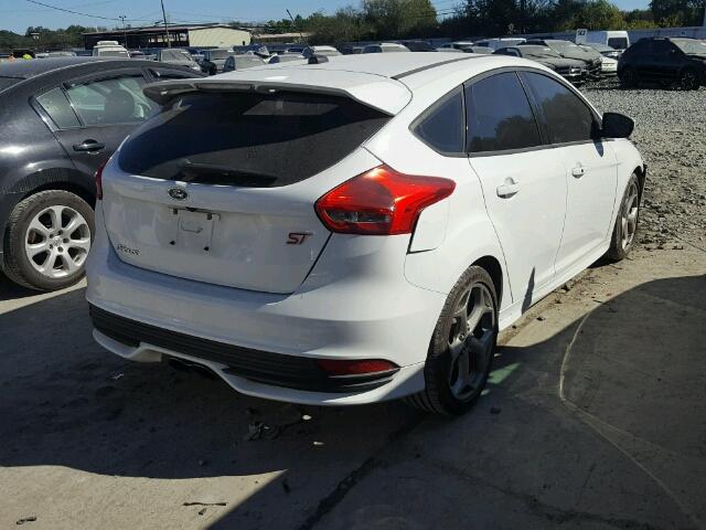 1FADP3L97FL353518 - 2015 FORD FOCUS ST WHITE photo 4